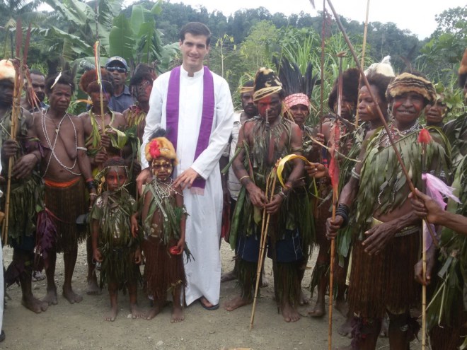 Instituto-del-Verbo-Encarnado-Papúa-Nueva-Guinea-Misión-02