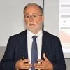 Ernesto Juli�